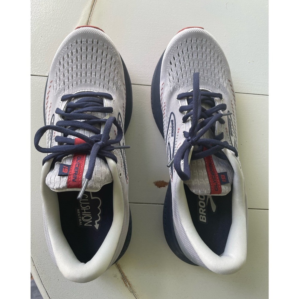 9.5 Men Brooks Glycerin 19.